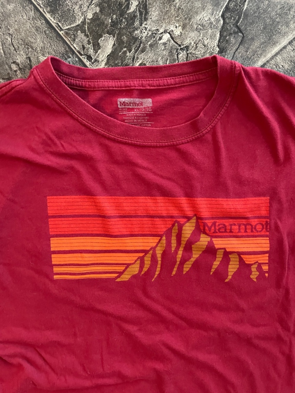 MARMOT Men’s Burgundy Cotton Athleisure Tee with Orange & Gold Mountain Graphic